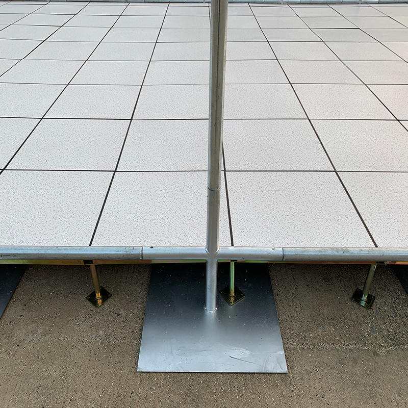 5x7m tipo uma barraca de alívio de estrutura de estrutura de aço coberta por membrana