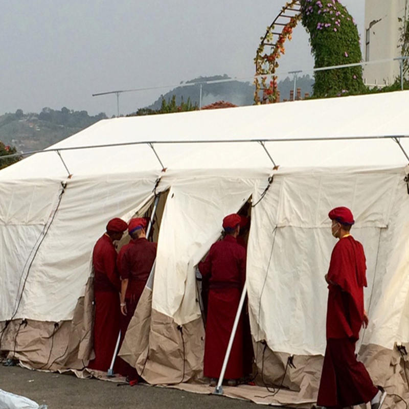 Tenda base de barraca multiuso padrão MSF/CICV/IFRC de 45m² usada para escolaridade, escritório, clínica